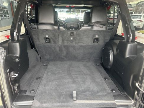 Used 2019 Jeep Wrangler Unlimited Rubicon AWD/4WD image 20
