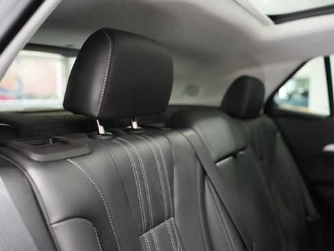 Used 2025 Buick Envision Avenir AWD/4WD image 20