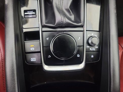 Used 2024 MAZDA MAZDA3 s image 34