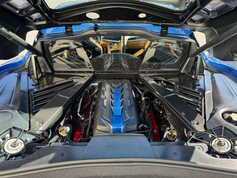 Used 2020 Chevrolet Corvette Stingray Premium Cpe w/ 3LT Preferred Equipment Group image 13