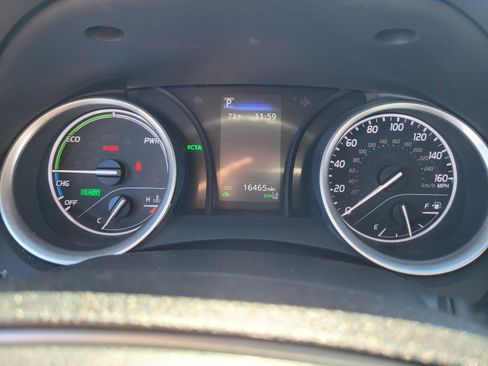 Used 2024 Toyota Camry LE image 29