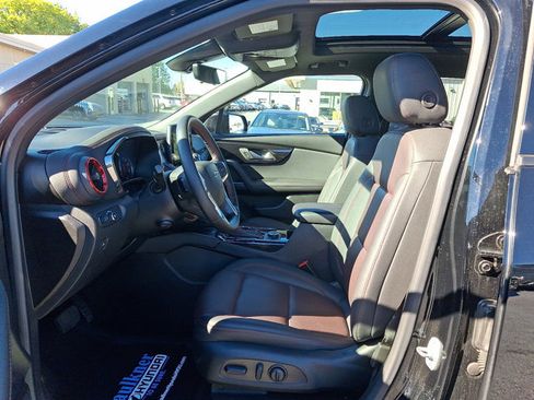 Used 2025 Chevrolet Blazer RS w/ Driver Confidence II Package image 13