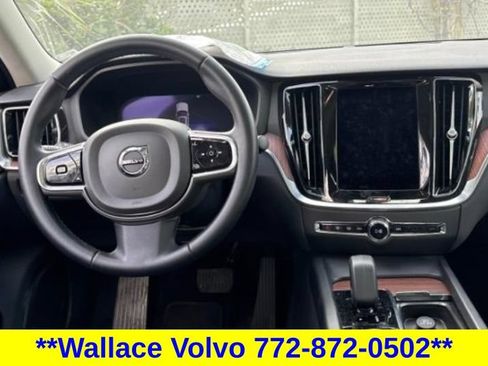 Used 2024 Volvo S60 B5 Plus FWD image 2