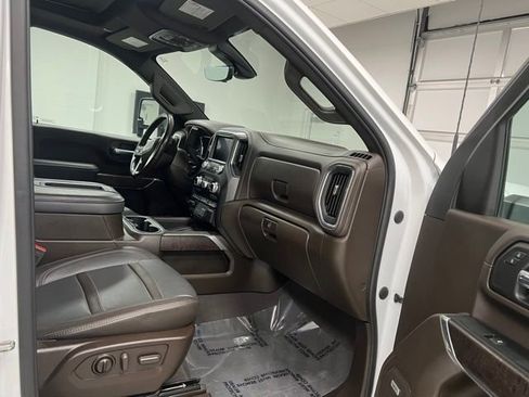 Used 2022 GMC Sierra 3500 Denali w/ Denali Ultimate Package AWD/4WD image 56