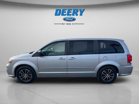 Used 2015 Dodge Grand Caravan SE w/ Quick Order Package 29E SE image 5