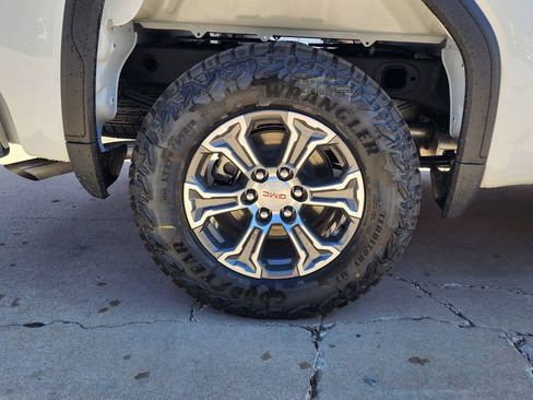 New 2026 GMC Sierra 1500 Pro w/ Pro Value Package image 50