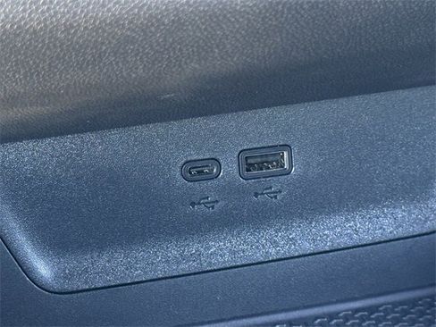 New 2026 Chevrolet Equinox LT image 19