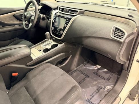 Used 2017 Nissan Murano S w/ Navigation Package FWD image 41