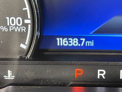 Used 2024 Ford Maverick Lariat image 28