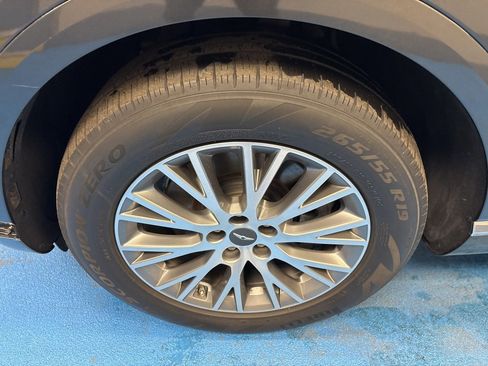 Used 2024 Genesis GV80 2.5T image 18