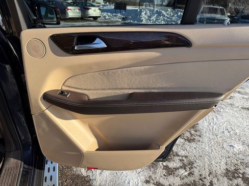 Used 2017 Mercedes-Benz GLS 450 4MATIC w/ Premium Package image 33