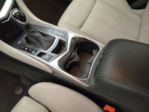 Used 2015 Cadillac SRX Luxury FWD image 26