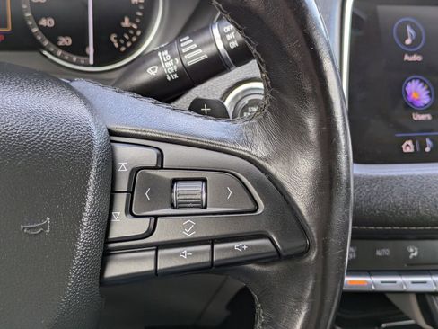 Used 2019 Cadillac XT4 Luxury w/ Cold Weather Package image 27