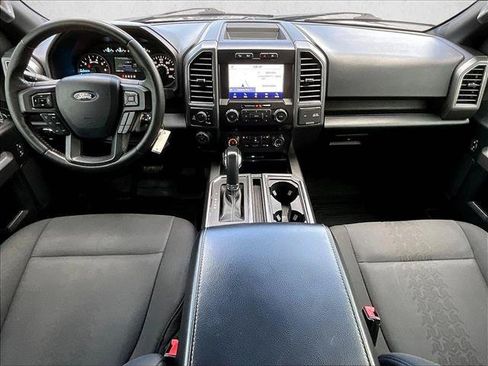 Used 2019 Ford F150 XLT w/ Equipment Group 302A Luxury AWD/4WD image 16