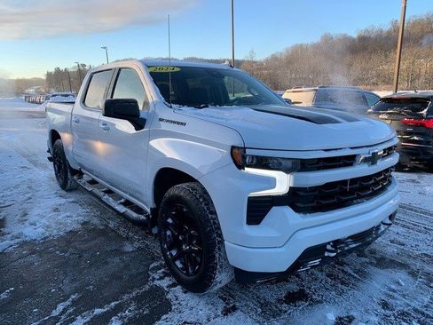 Certified 2024 Chevrolet Silverado 1500 RST w/ Rally Edition image 9