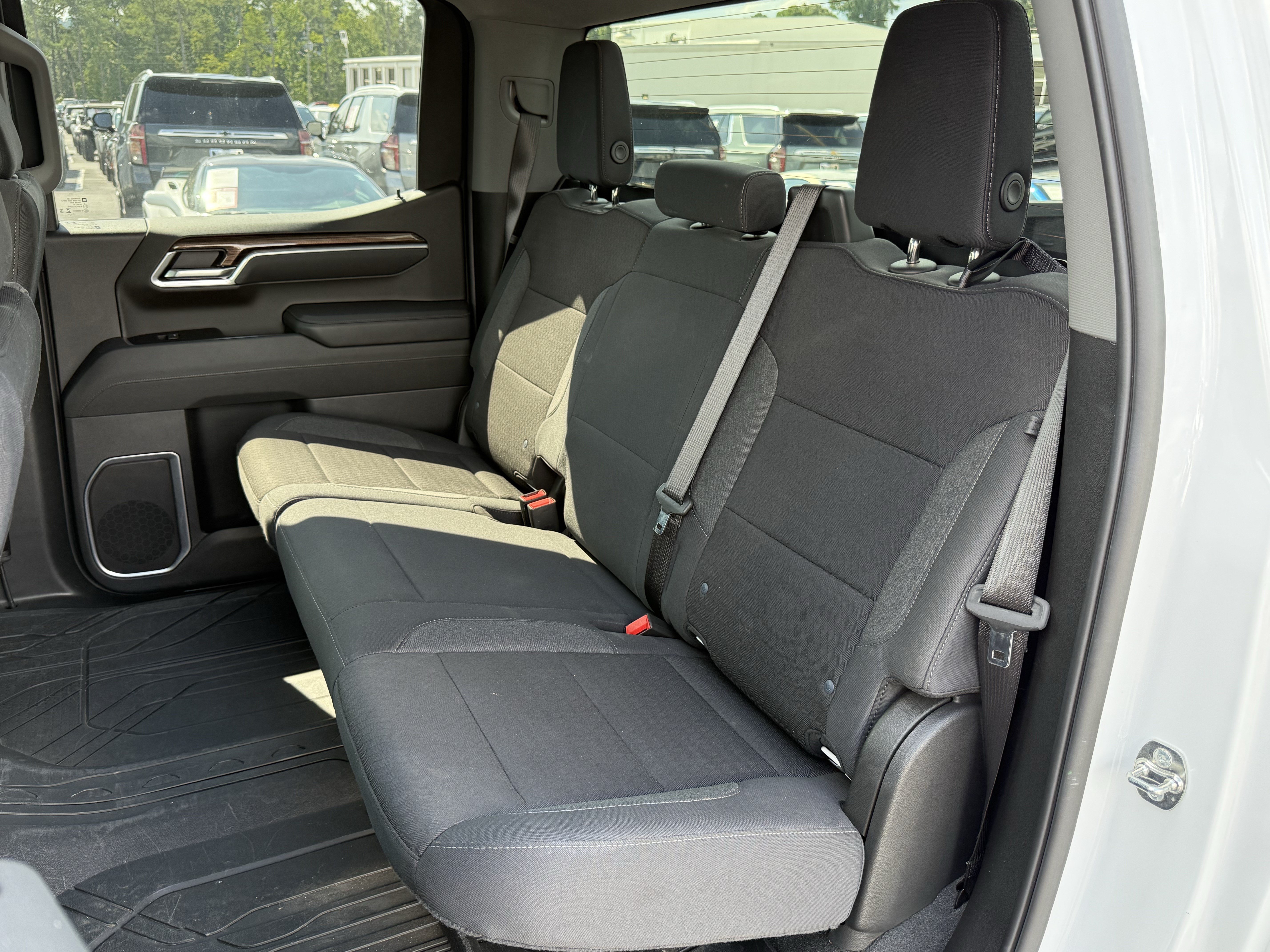 Used 2026 Chevrolet Silverado 1500 LT w/ Protection Package AWD/4WD image 34