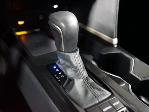 Certified 2025 Toyota Camry SE image 22