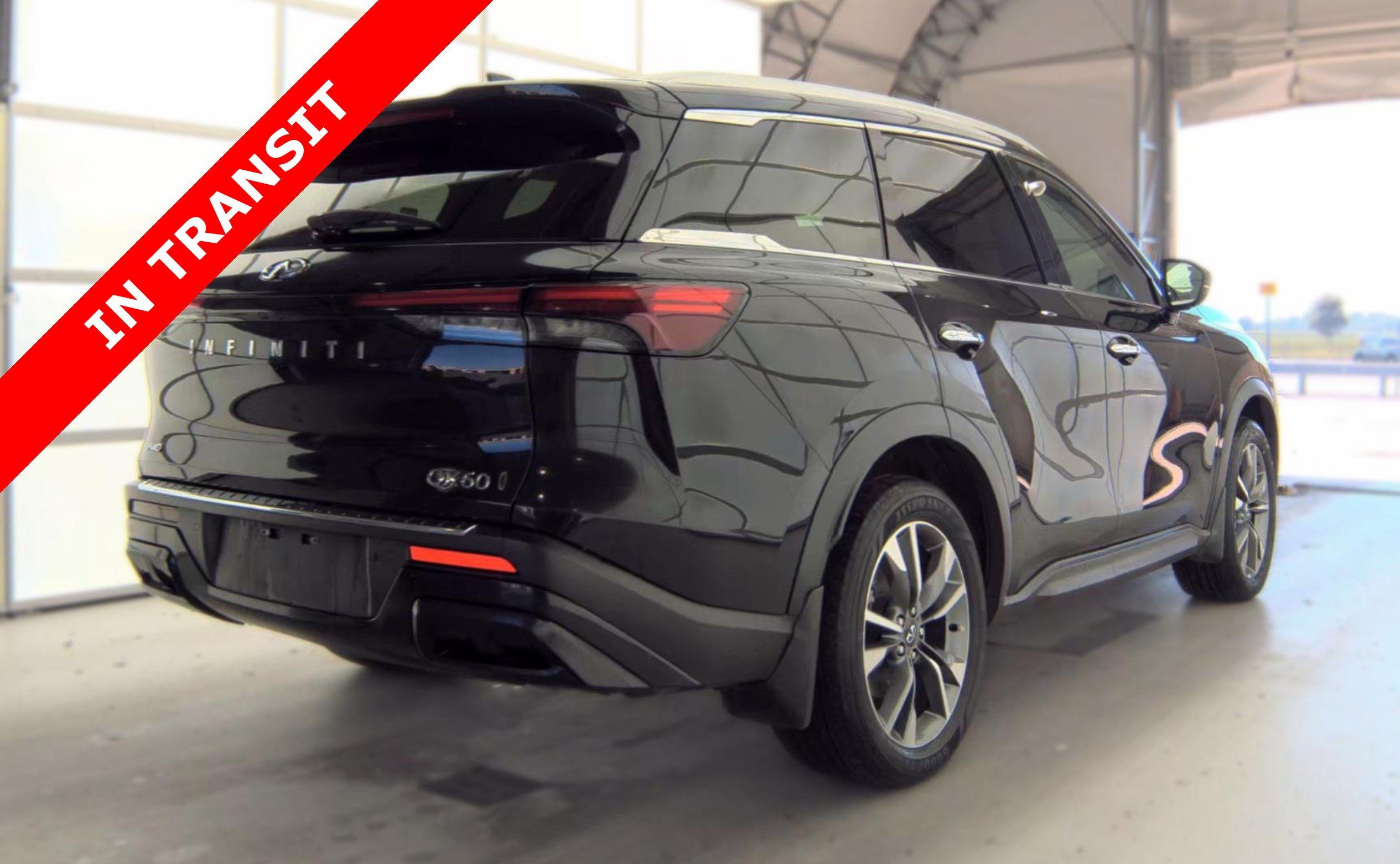 Used 2023 INFINITI QX60 Luxe w/ Vision Package AWD/4WD image 5