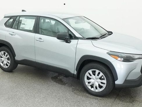 New 2026 Toyota Corolla Cross L FWD image 21