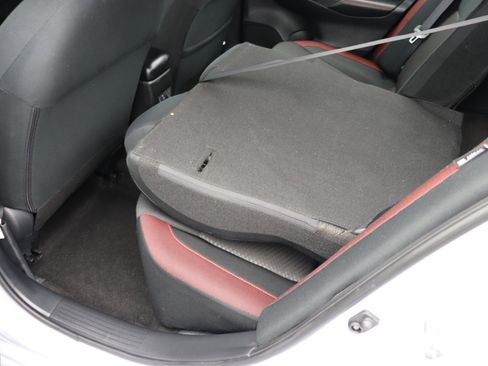 Used 2024 Nissan Versa SR image 22