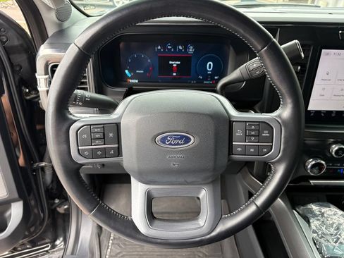 Used 2023 Ford F350 Lariat w/ Tremor Off-Road Package AWD/4WD image 19