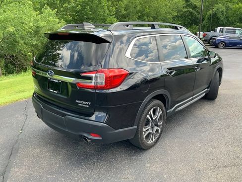 Used 2023 Subaru Ascent Limited AWD/4WD image 12