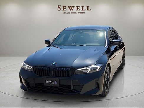 New 2026 BMW 330i xDrive Sedan AWD/4WD image 1