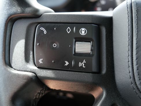 Used 2025 Land Rover Defender 130 X AWD/4WD image 29