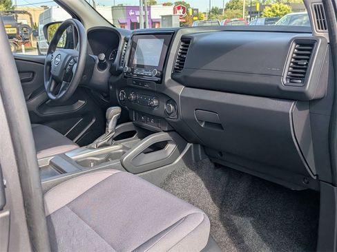 Used 2024 Nissan Frontier S w/ Technology Package image 24