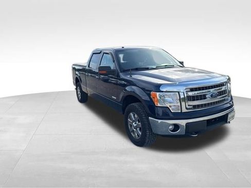 Used 2014 Ford F150 XLT w/ Equipment Group 302A Luxury AWD/4WD image 3