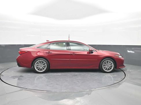 Used 2021 Toyota Avalon Limited w/ Advanced Safety Package AWD/4WD image 9