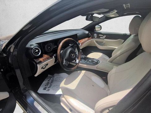 Used 2017 Mercedes-Benz E 300 image 10