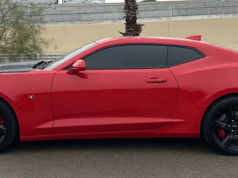 Used 2020 Chevrolet Camaro SS image 3