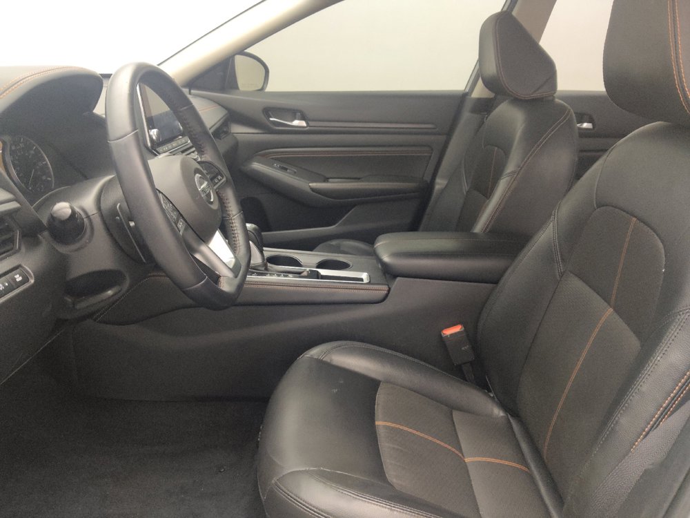 Used 2019 Nissan Altima 2.5 SR w/ SR Premium Package FWD image 17