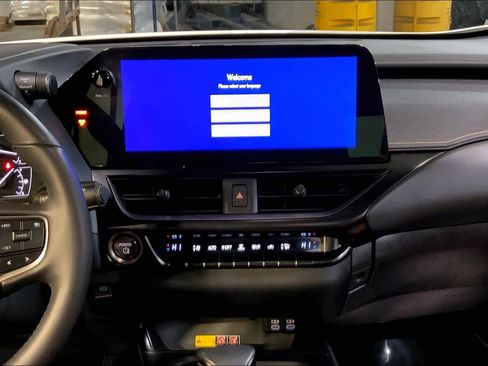 Certified 2024 Lexus UX 250h Premium image 6