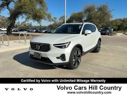 Certified 2023 Volvo XC40 B5 Plus w/ Protection Package Premier