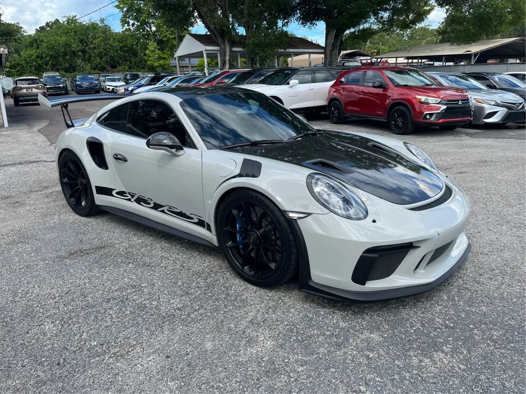 Used 2019 Porsche 911 GT3 RS RWD image 3