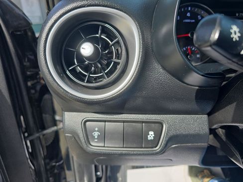 Used 2024 Kia Forte LXS image 19