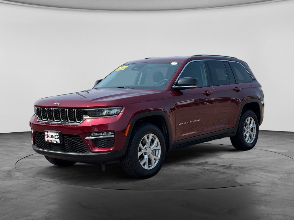 Used 2023 Jeep Grand Cherokee Limited AWD/4WD image 5
