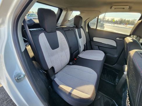 Used 2015 Chevrolet Equinox LT w/ Driver Convenience Package image 19