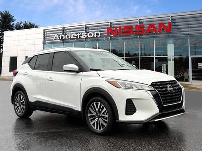 Certified 2022 Nissan Kicks SV