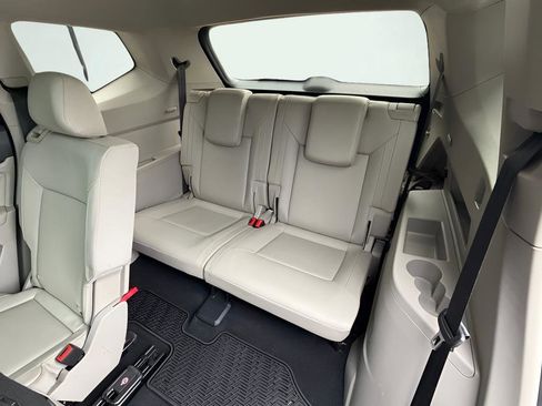 Used 2020 Volkswagen Atlas SE w/ Panoramic Sunroof Package image 25