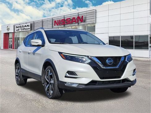 Certified 2022 Nissan Rogue Sport SL w/ Premium Package image 1