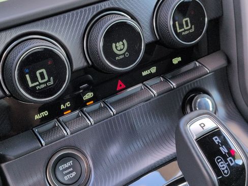 Used 2024 Jaguar F-TYPE R-Dynamic image 25