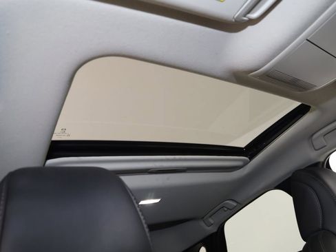 Used 2021 MAZDA CX-30 AWD 2.5 S w/ Preferred Package image 11