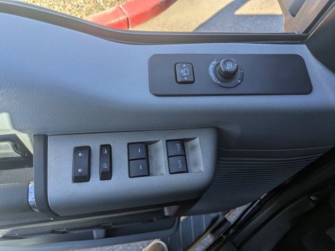 Used 2016 Ford F350 XLT w/ XLT Value Package image 18