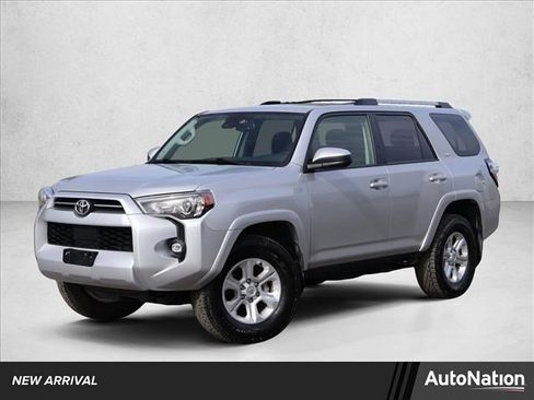 Certified 2024 Toyota 4Runner SR5 AWD/4WD image 1