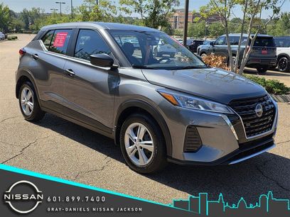 Certified 2025 Nissan Kicks Play S