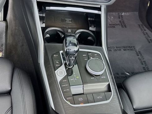 Used 2021 BMW 430i Convertible w/ Premium Package image 21