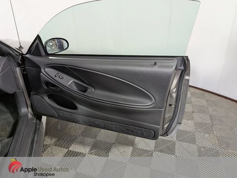Used 2002 Ford Mustang Coupe RWD image 24